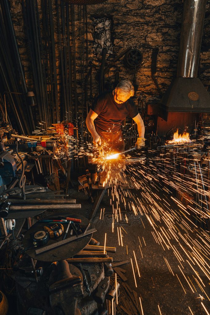 jonny gios qtymlii7yno unsplash